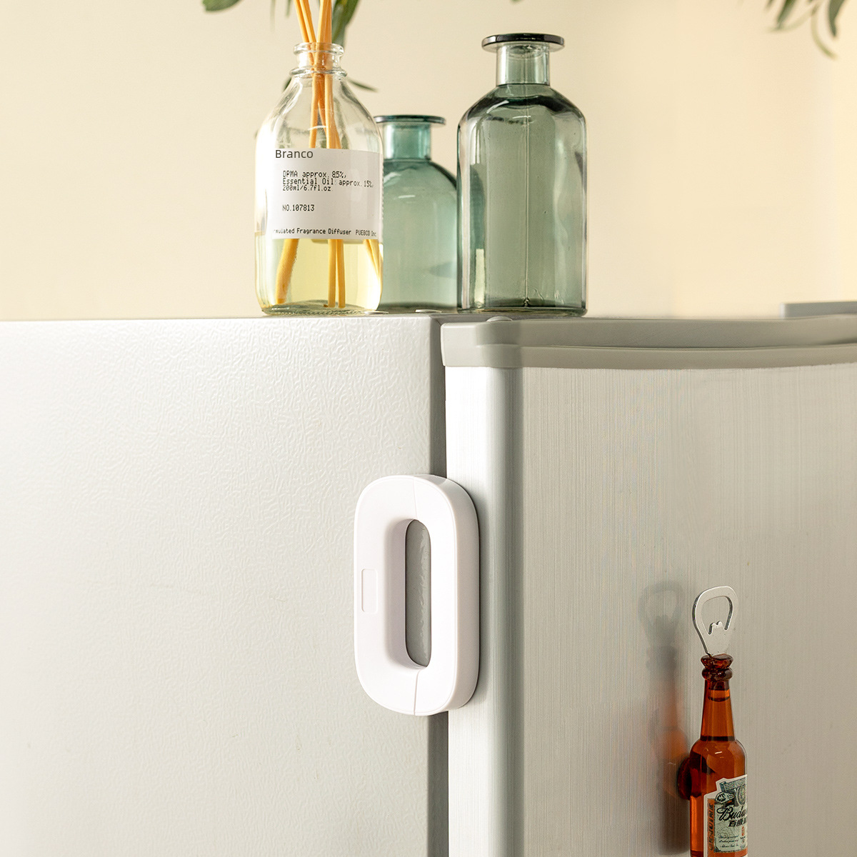 Child-Safe Fridge & Cabinet Lock
